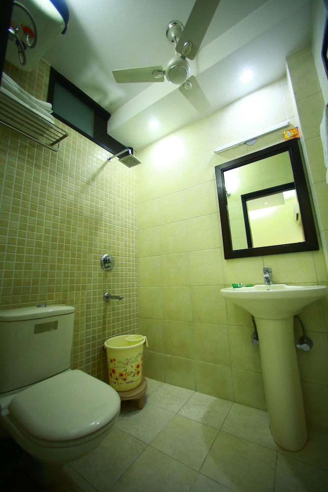 Sundeep Inn 45/46