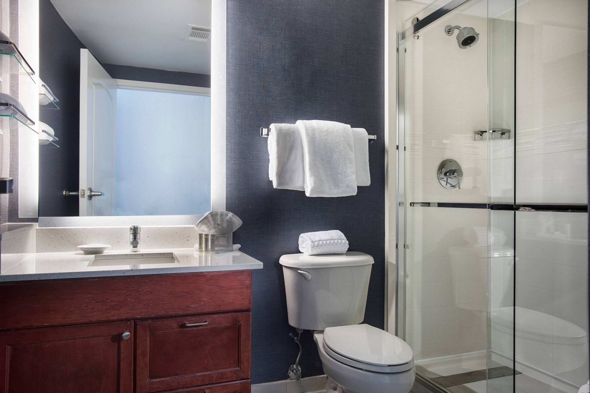استوديو بسرير كوين مع أريكة، Residence Inn Memphis Downtown 8/10