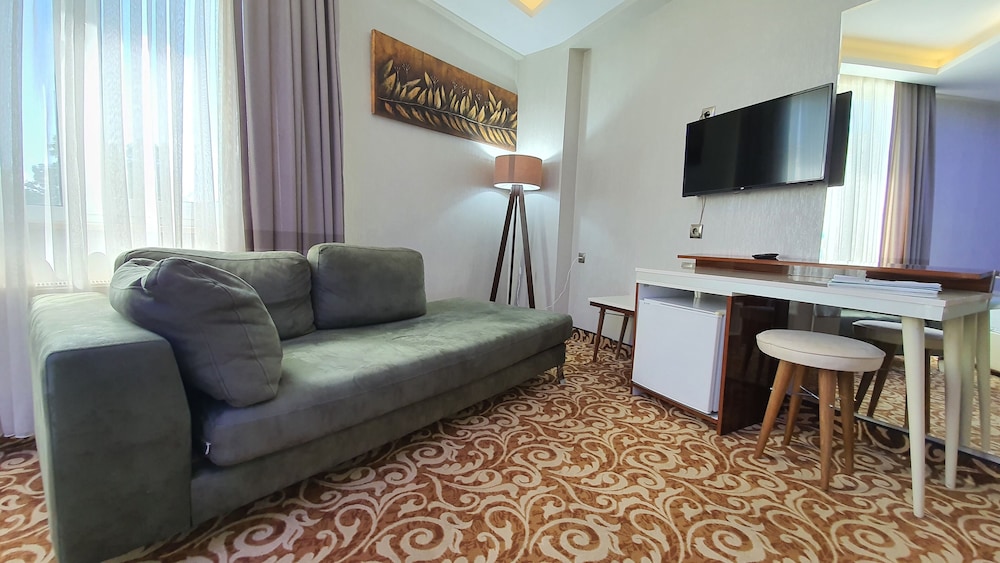 SAPANCA AQUA HOTEL 51/75