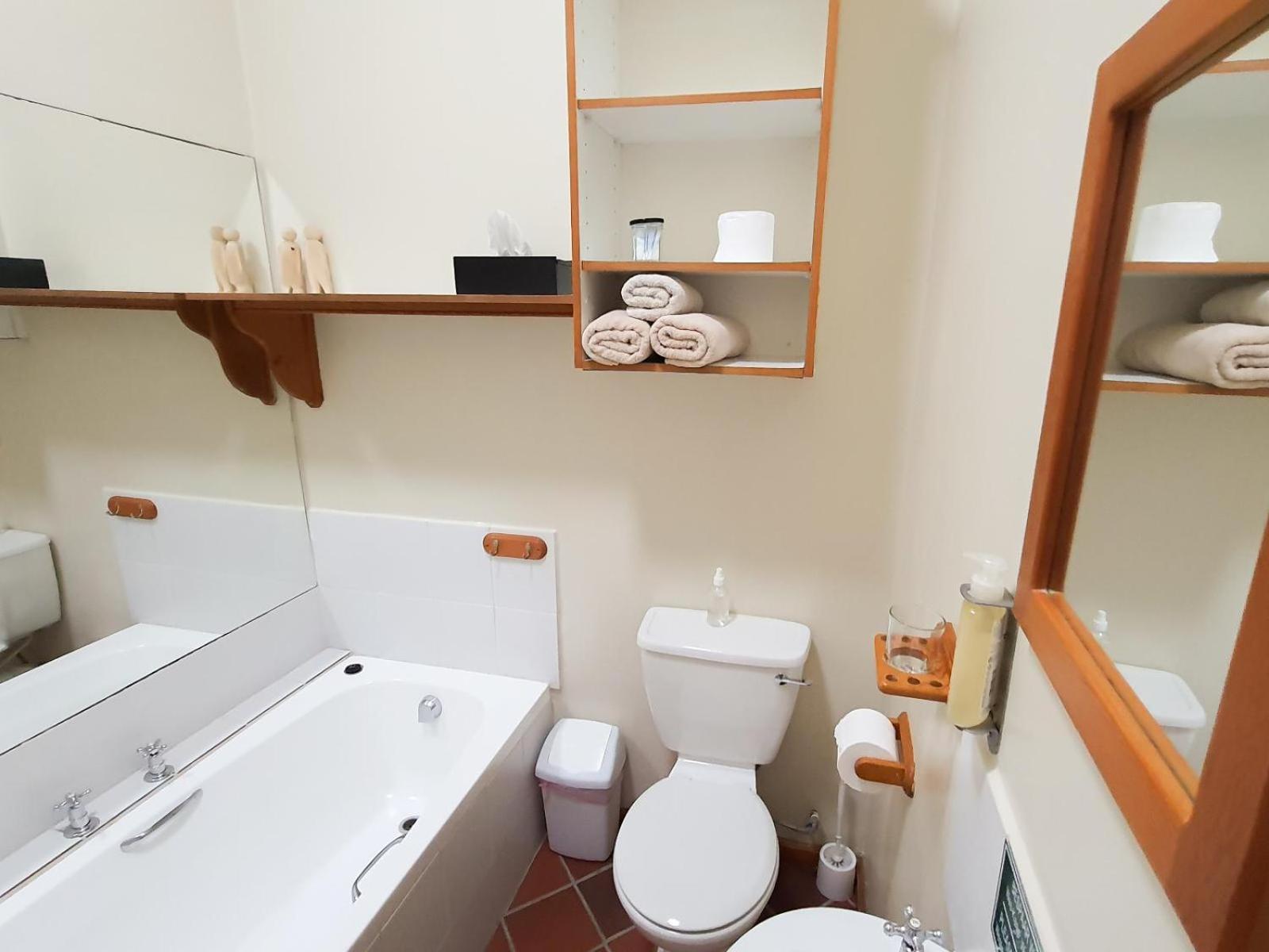 Cummings Guesthouse 45/47