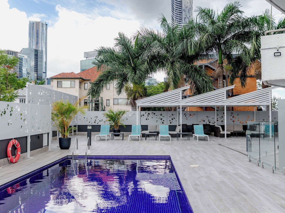 Mercure Brisbane Spring Hill 55/61