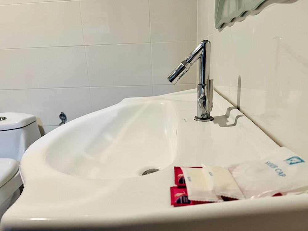 Inn Kham Apartment 45/47