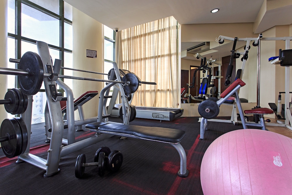 Sarrosa International Hotel And Residential Suites 32/50