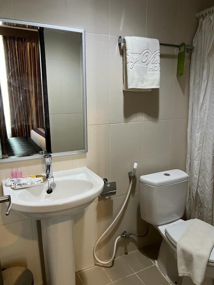 Ayla City Hotel 55/57