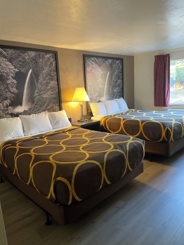 Super 8 By Wyndham Lacey Olympia Area 16/52