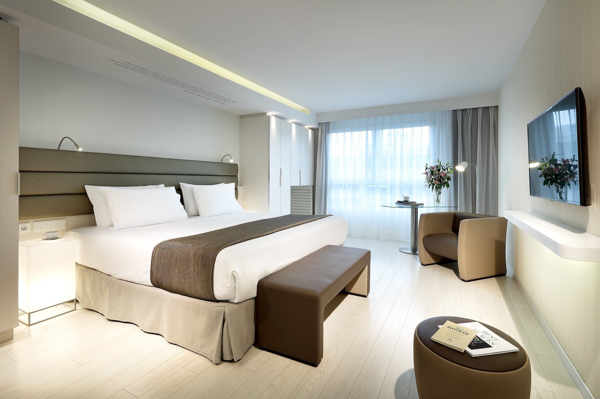 STANDARD, DOUBLE OR TWIN BED