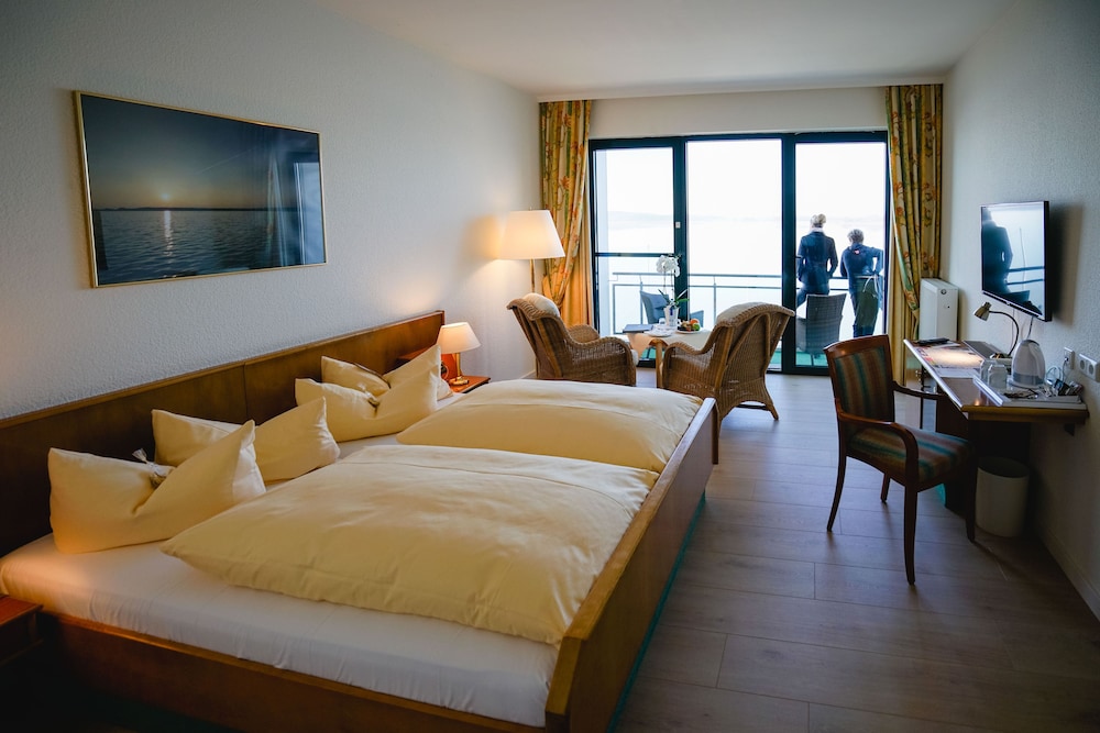 TOP CountryLine Seehotel Berlin-Rangsdorf 26/52