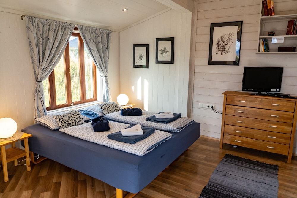 Hestasport Cottages 4/50