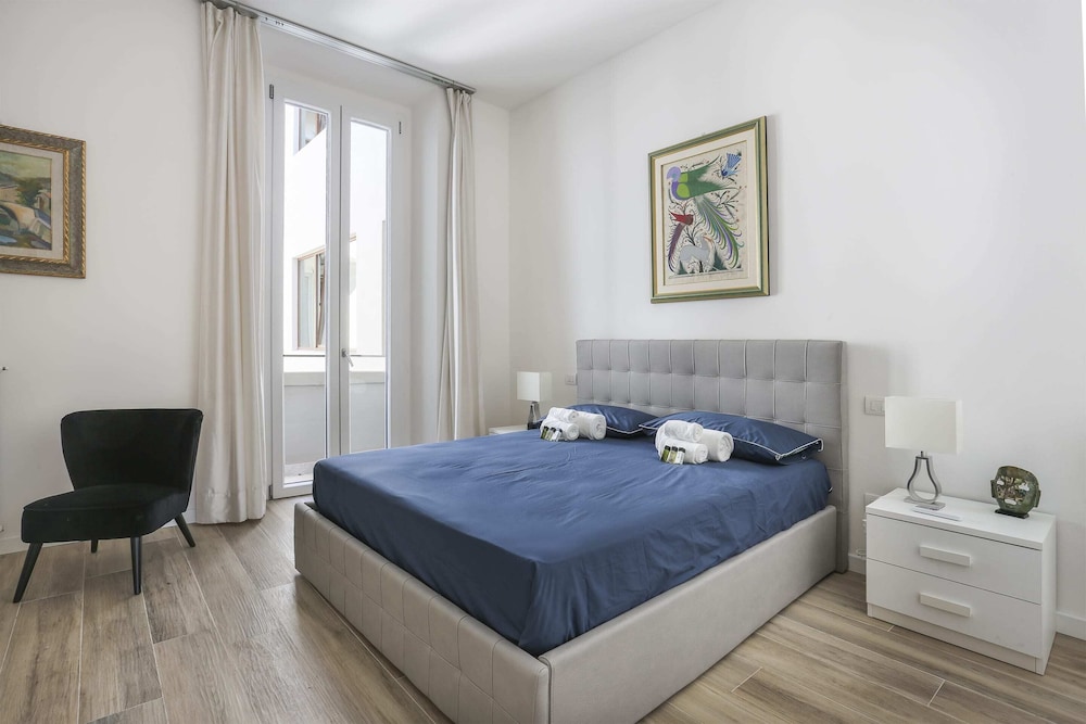 Florence Apartment Great Location - Hosted by Sweetstay 4/14