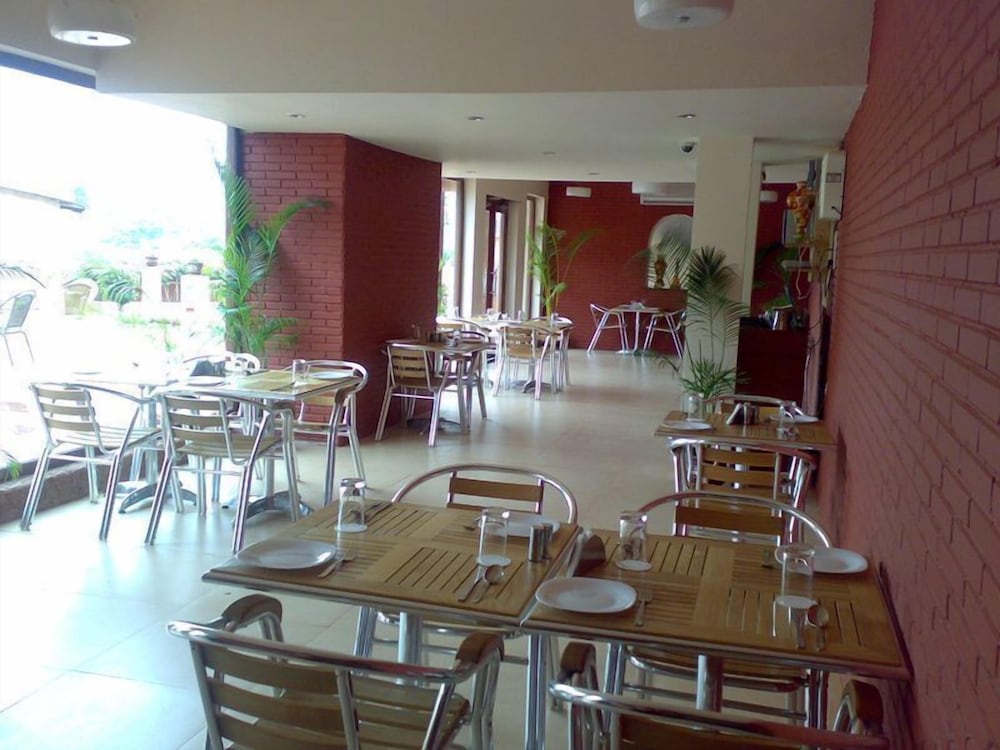 Sun City Hotel 39/52