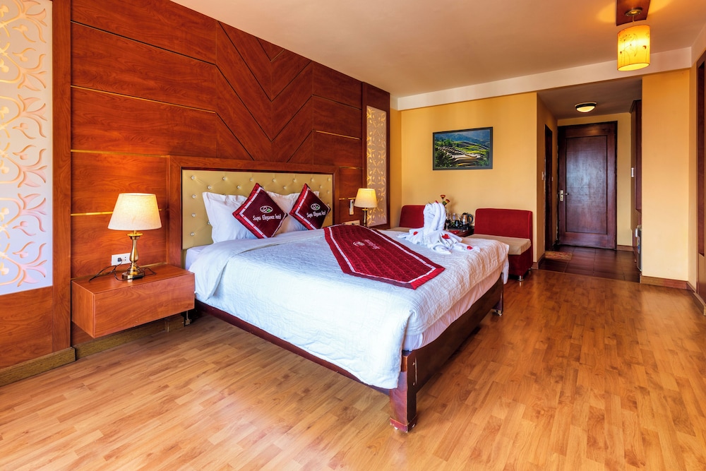 DELUXE, DOUBLE BED