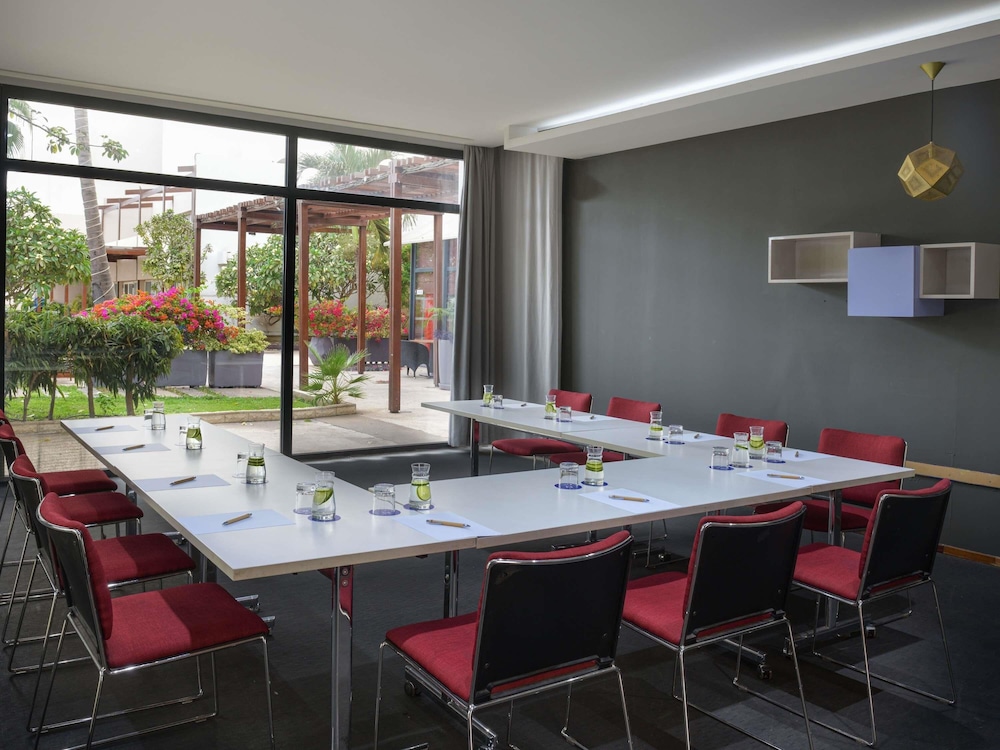 Novotel Dakar 55/63