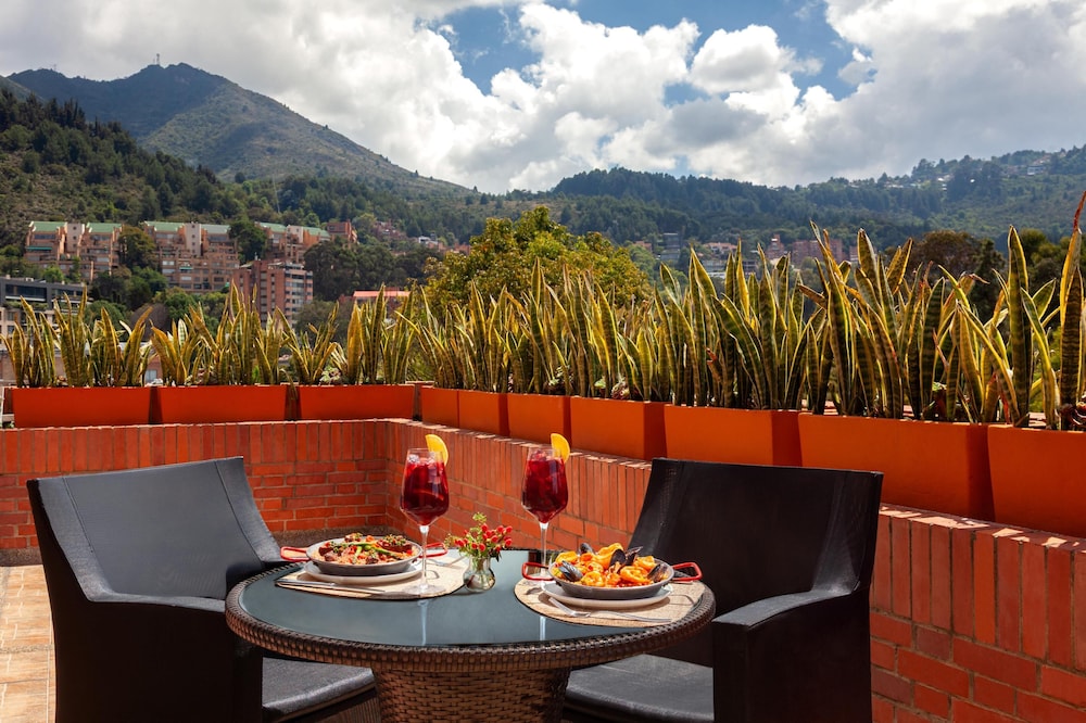 NH Collection Bogota Hacienda Royal 32/50