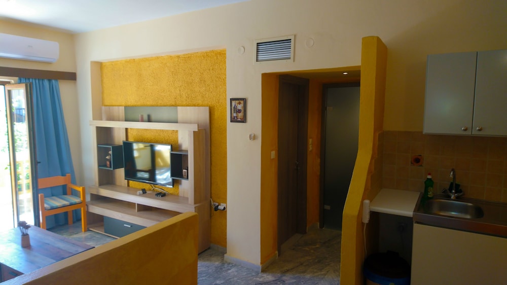 Katerini Apartments 46/47