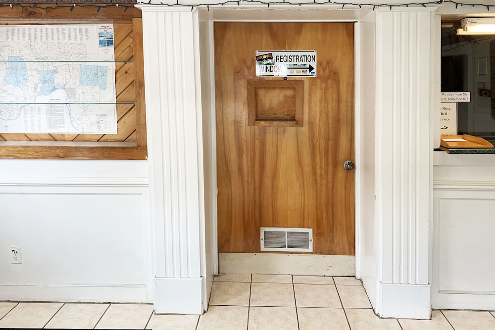 Four Keys Inn 7/38