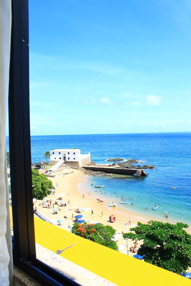 Hit Hotel Salvador 60/67