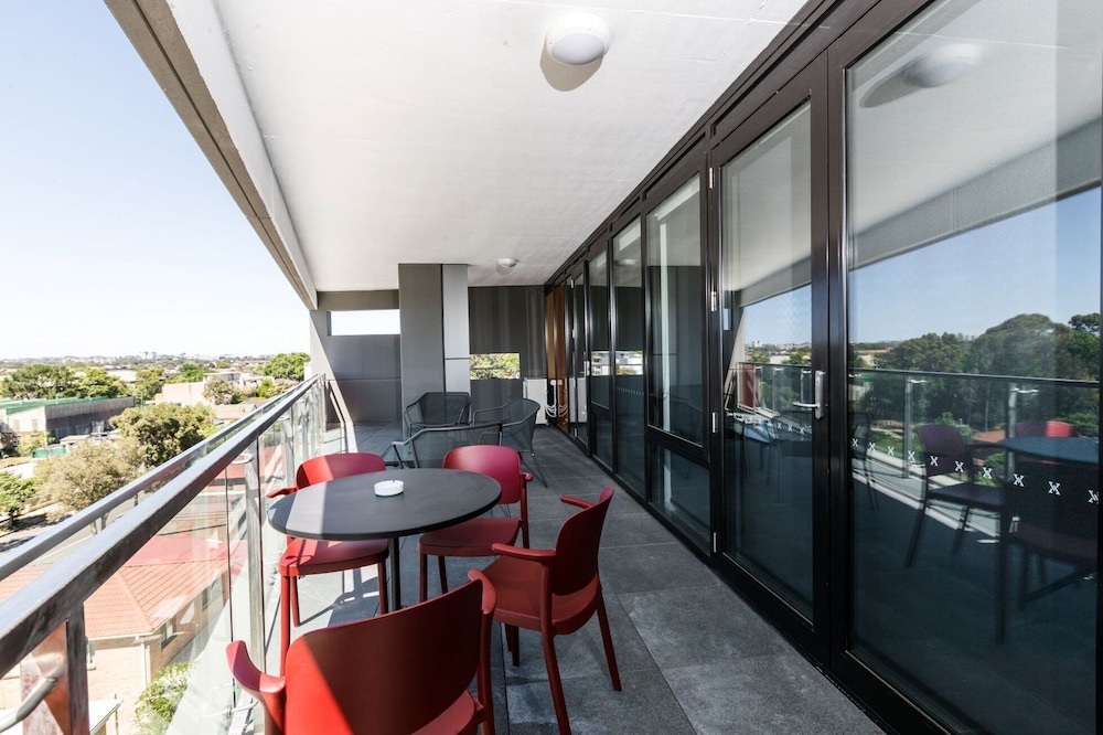 The Branksome Hotel & Residences 43/60