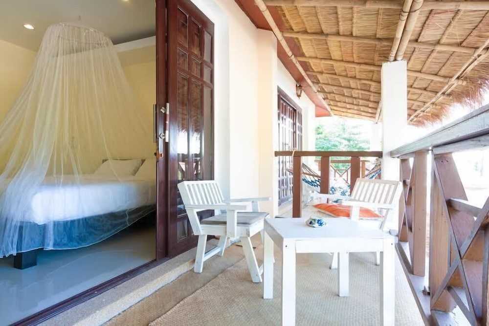 Banana Beach Resort 7/34