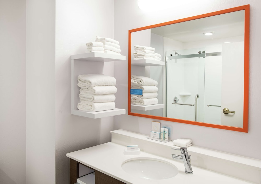 Hampton Inn Cleveland Solon Oh 14/60