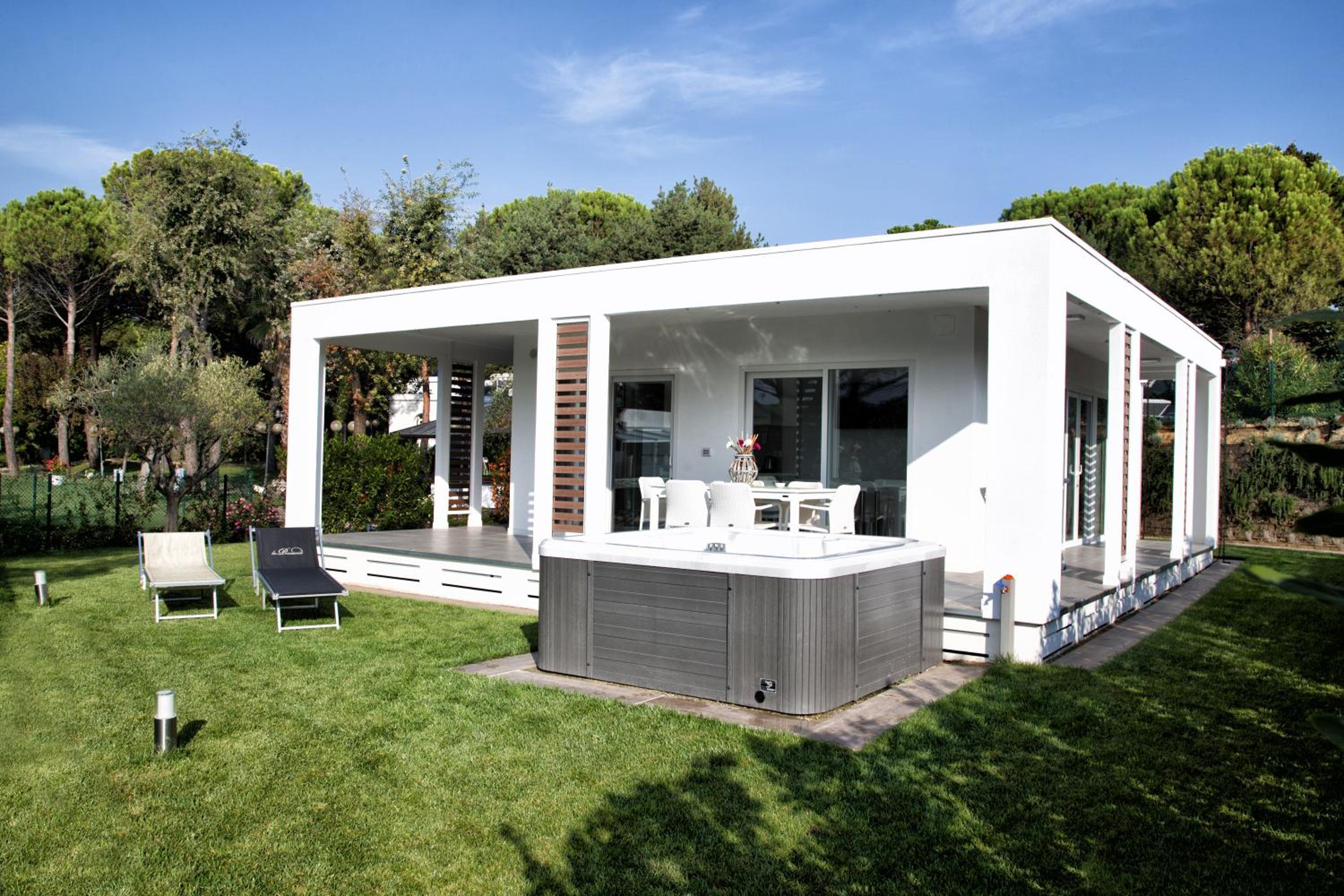 Villaggio la Pescaccia 50/55