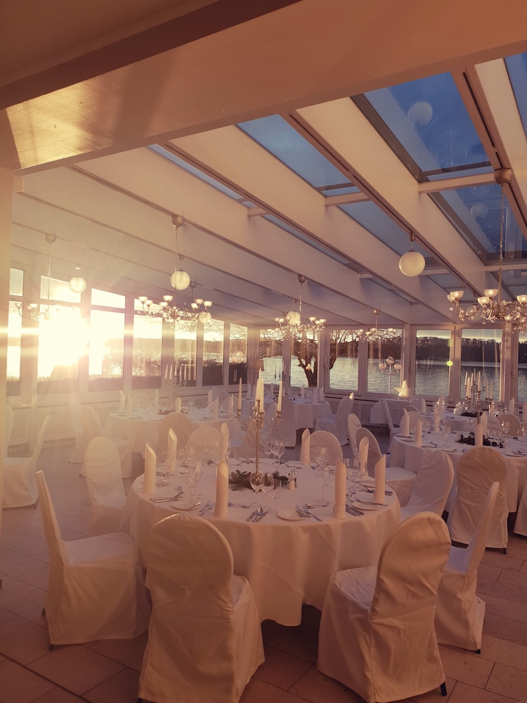Seehotel Leoni 46/61