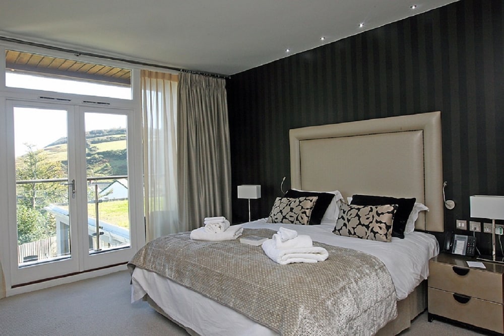The Llawnroc Hotel 10/58