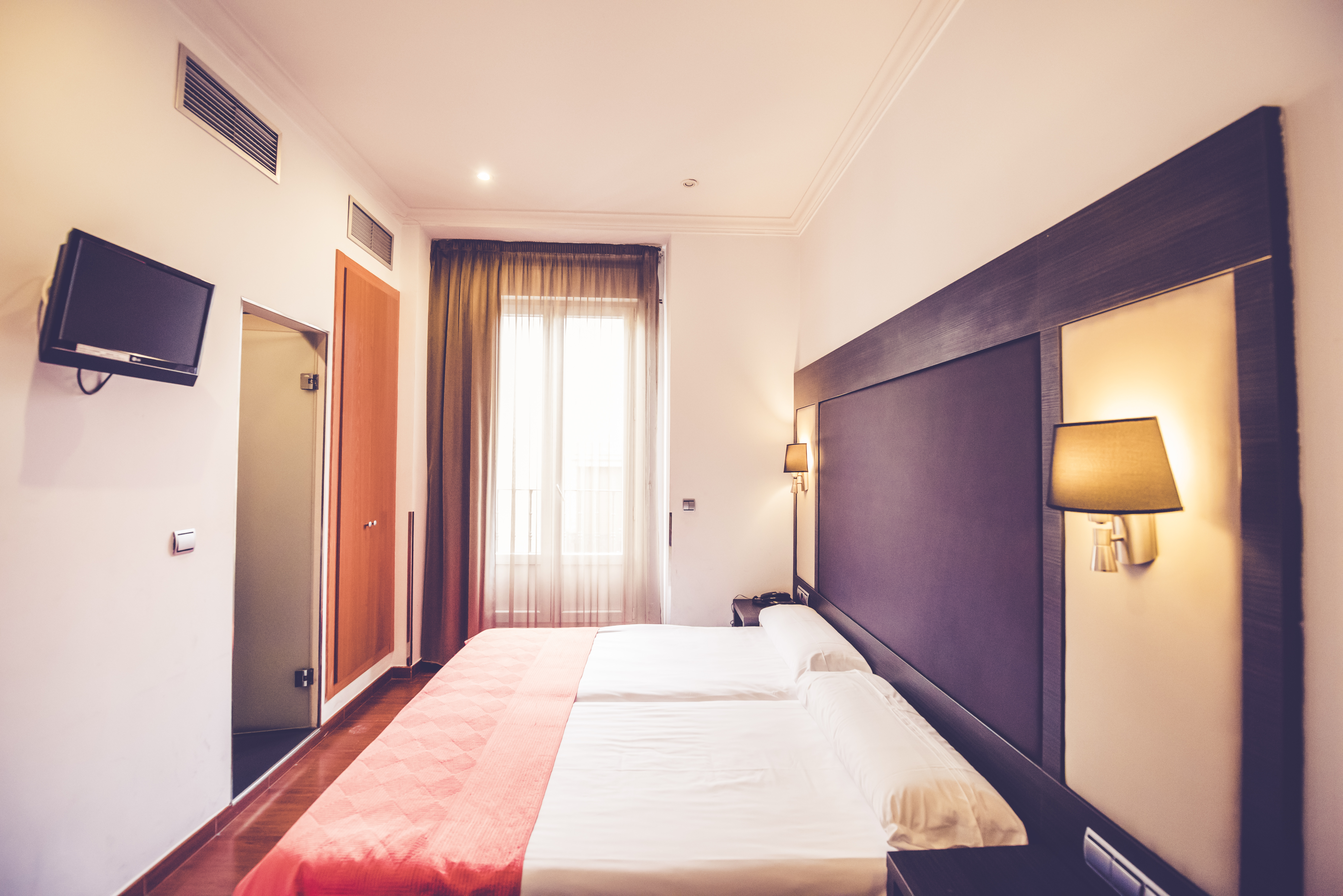Hostal Sol Los Angeles 8/50