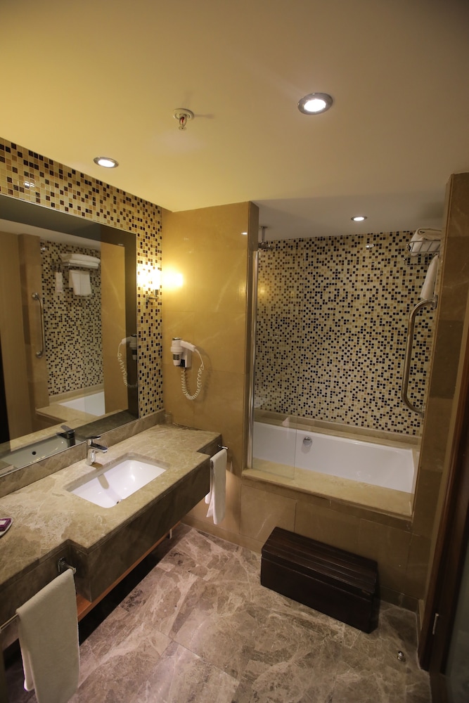 Anemon Grand Samsun Hotel 11/48