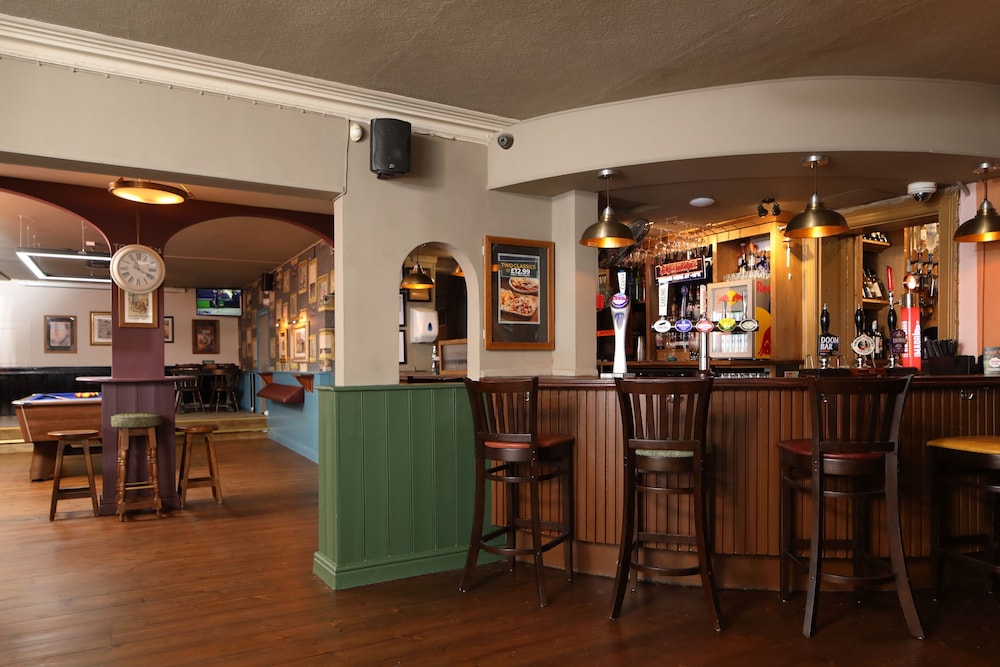 Victoria Hotel 28/40