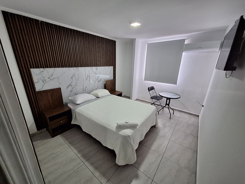 STANDARD, DOUBLE BED