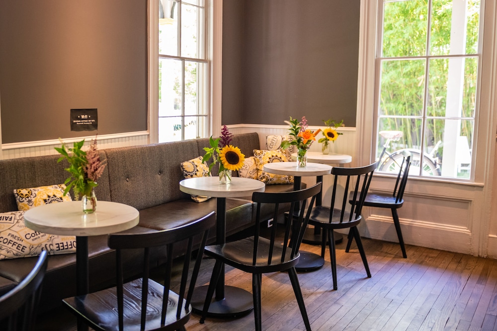 Brannan Cottage Inn 43/56