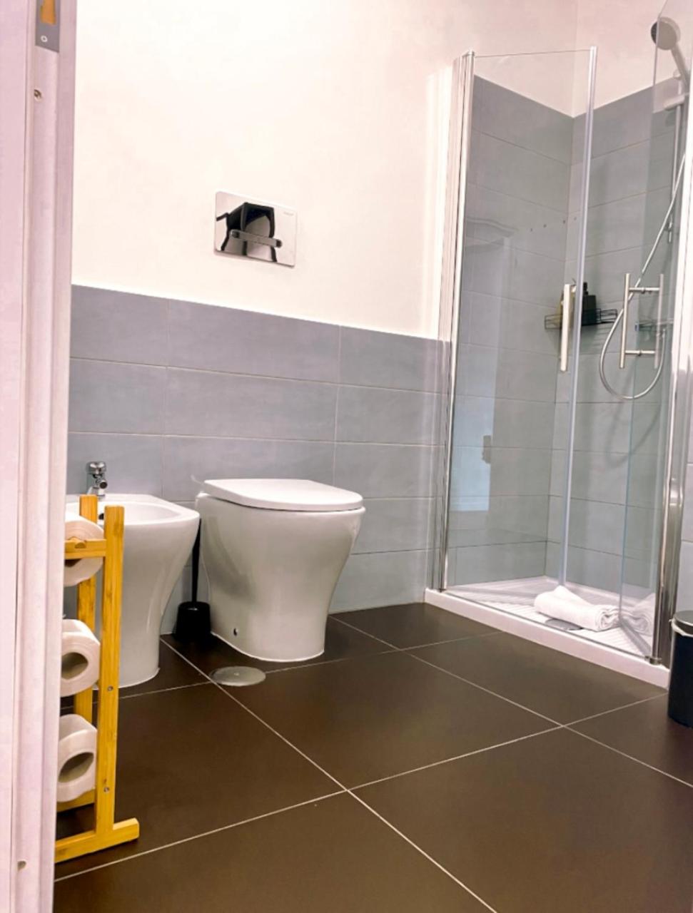 Lexie Suites 23/28