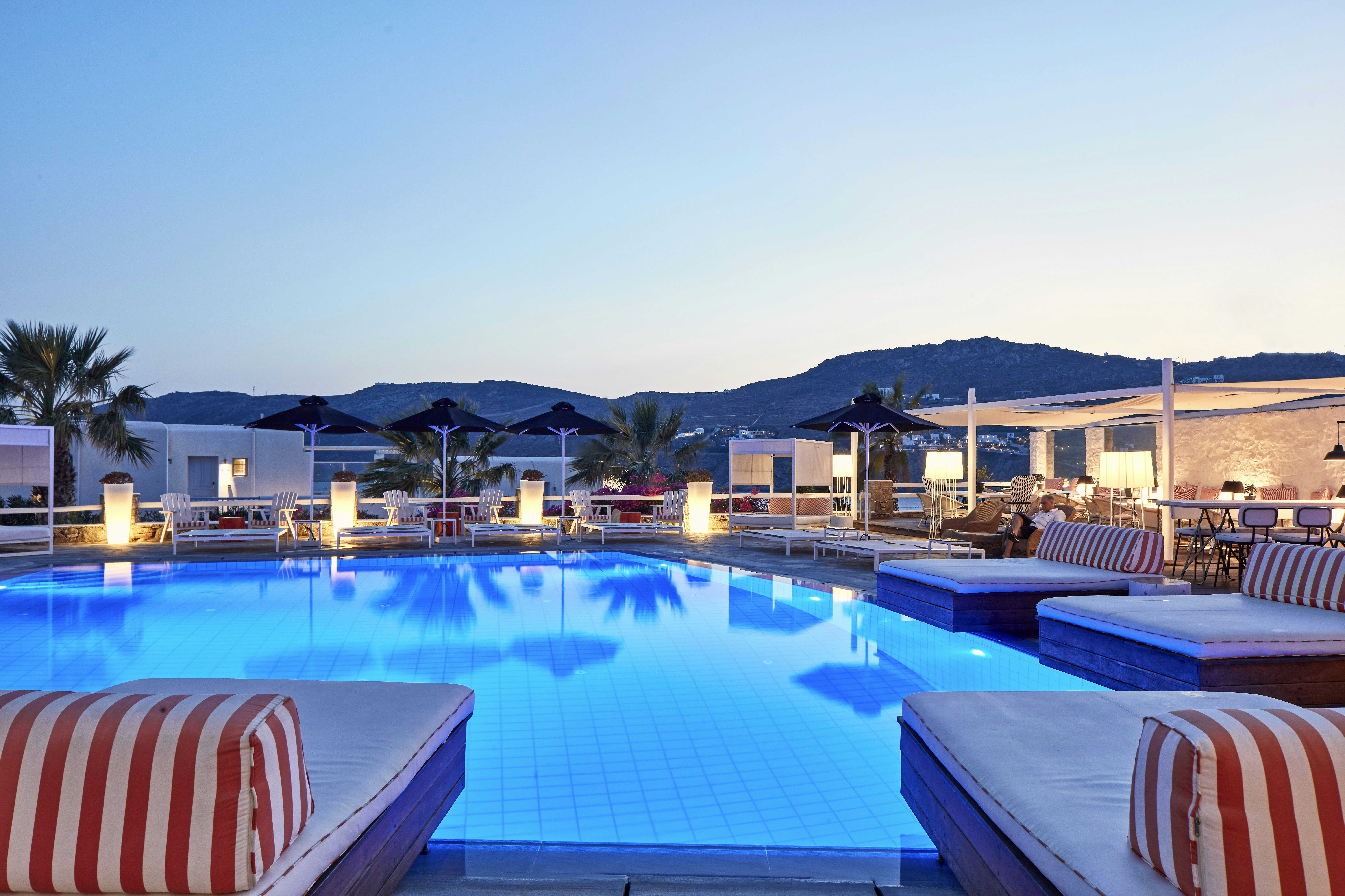 Archipelagos Hotel 36/43
