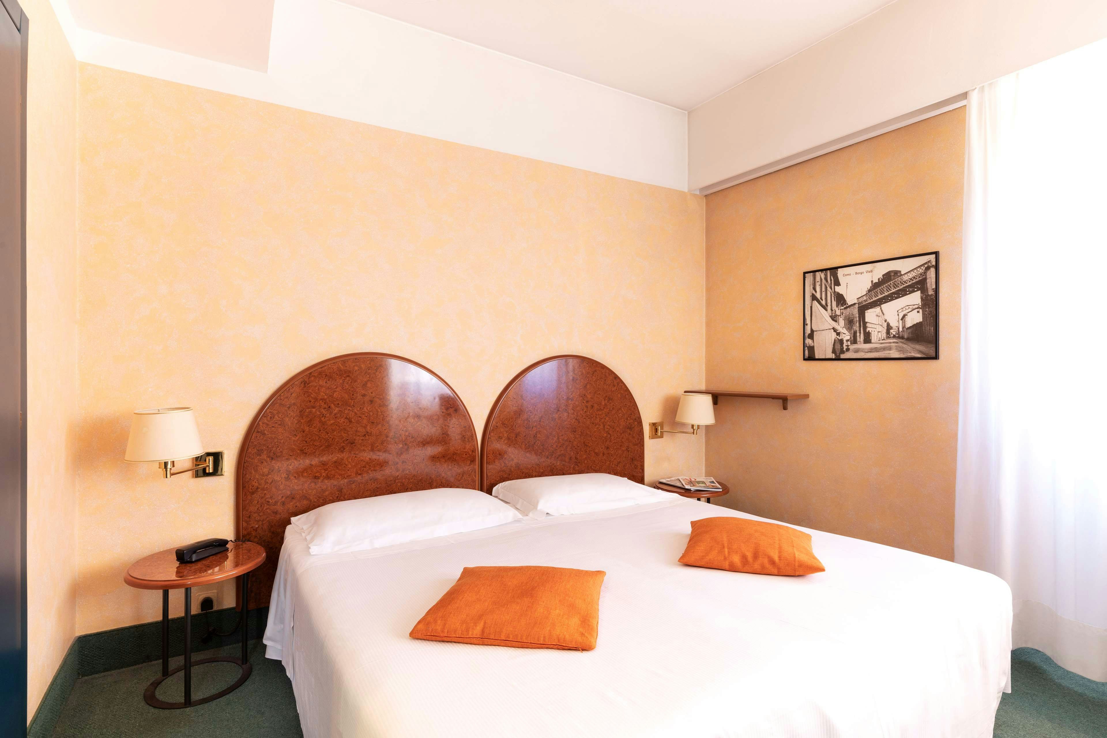 B&B Hotel Como City Center 12/25