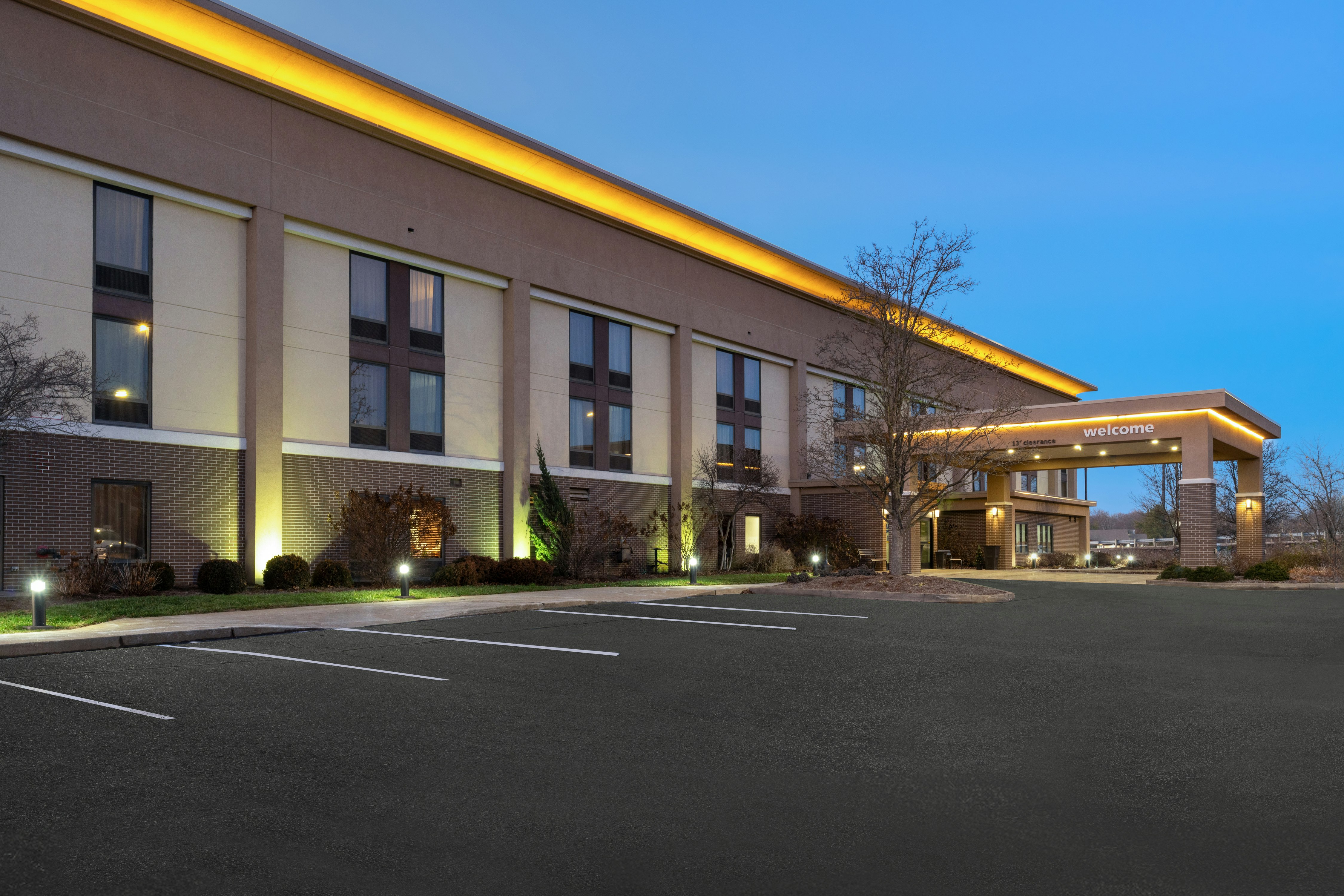 Hampton Inn Marietta 6/58