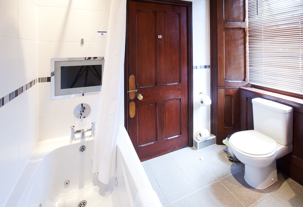 Appleby Manor Hotel & Garden Spa 49/50