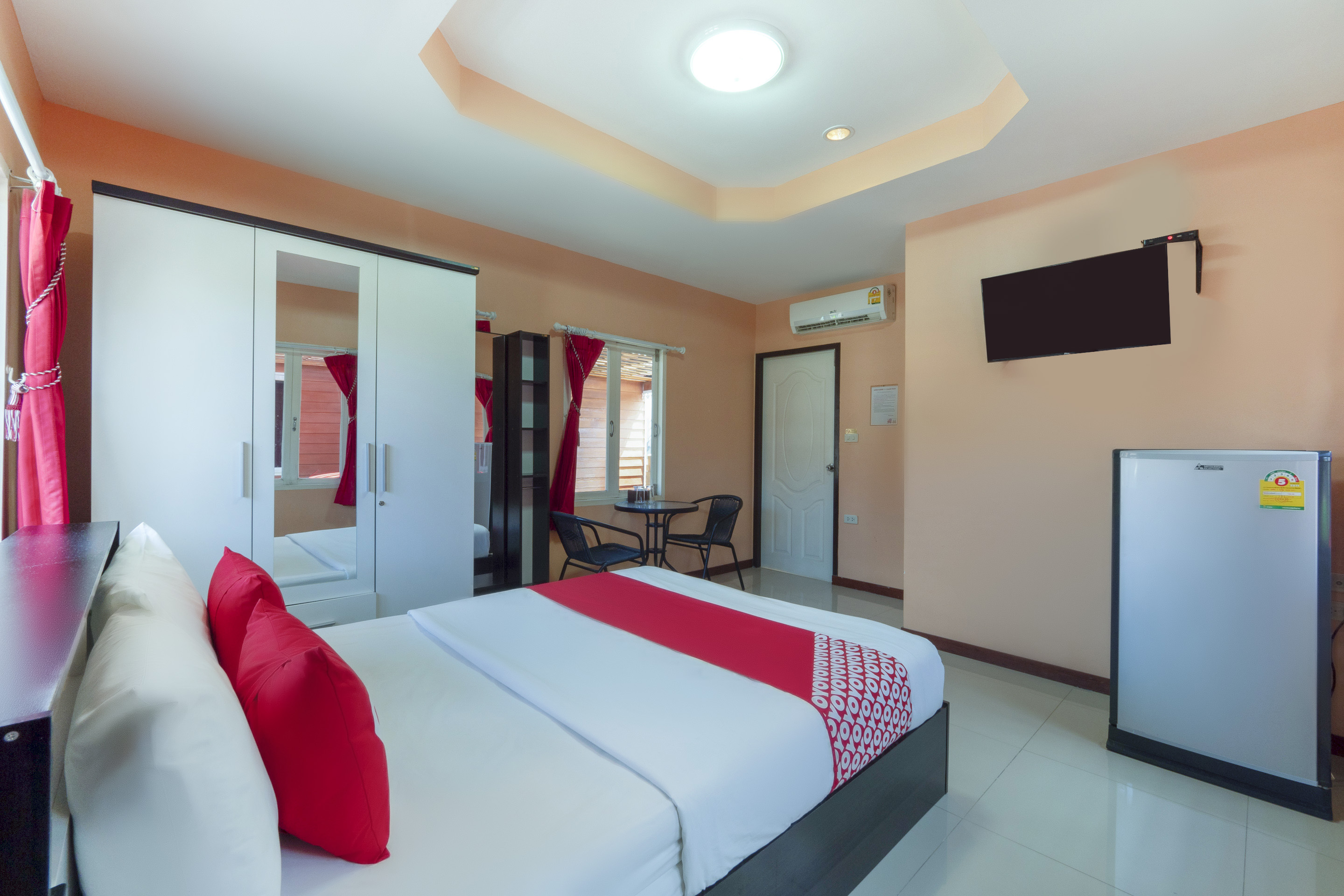 OYO 1166 Train Way Resort 23/36