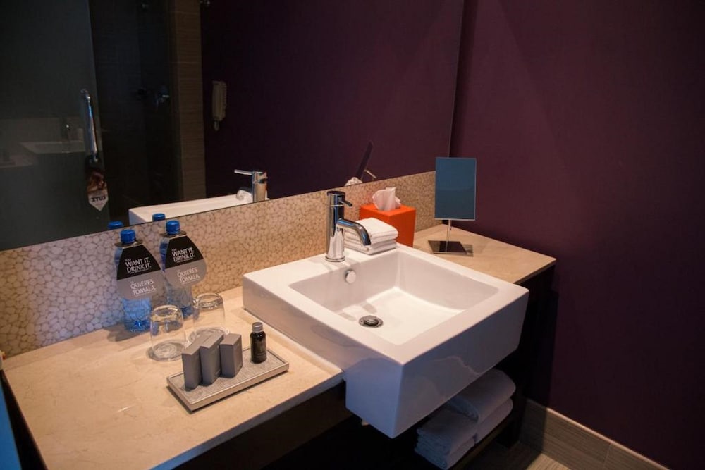 Megapolis Hotel Panama 59/61