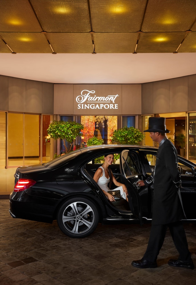 Fairmont Singapore 43/50