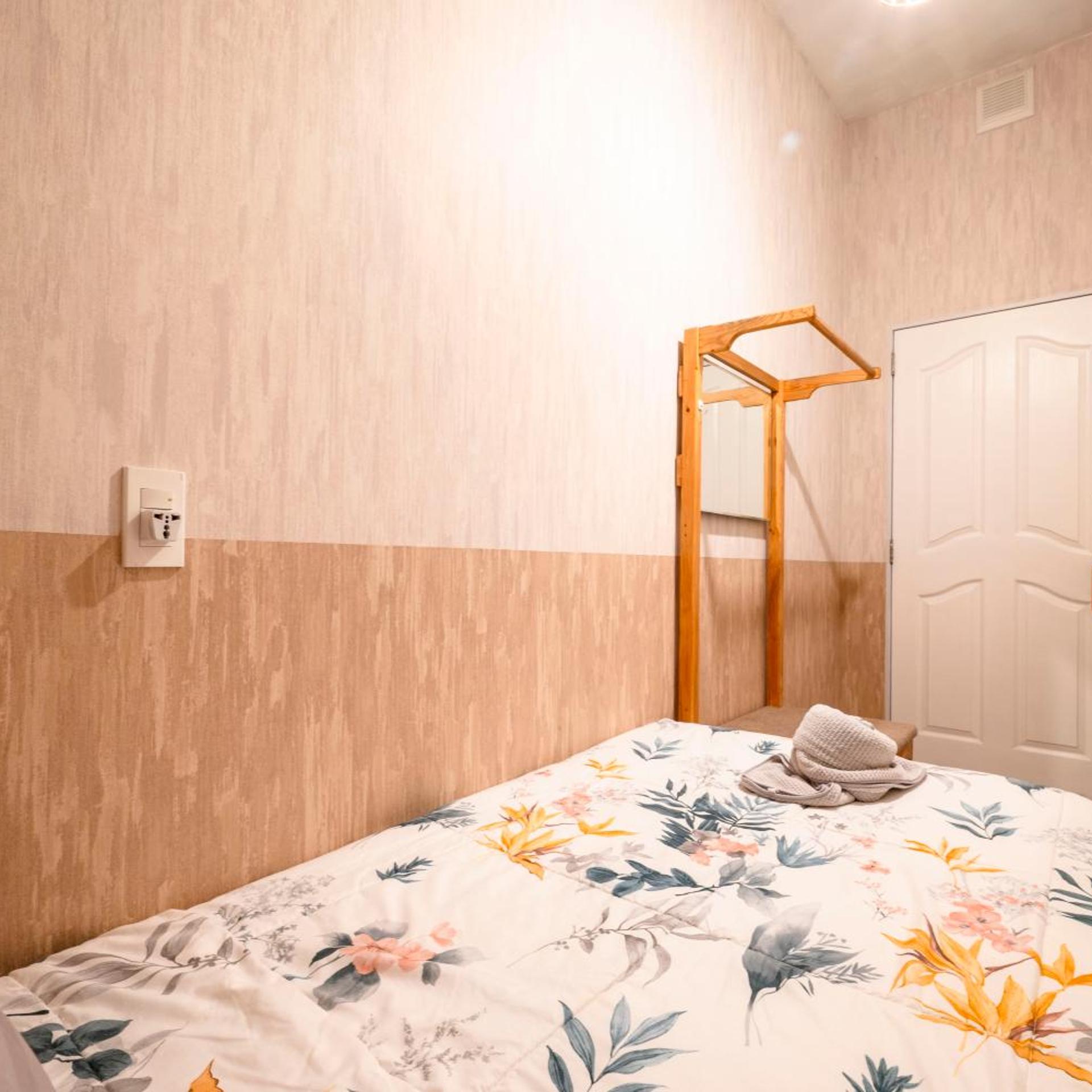 Sindy Room & Hostel 49/62