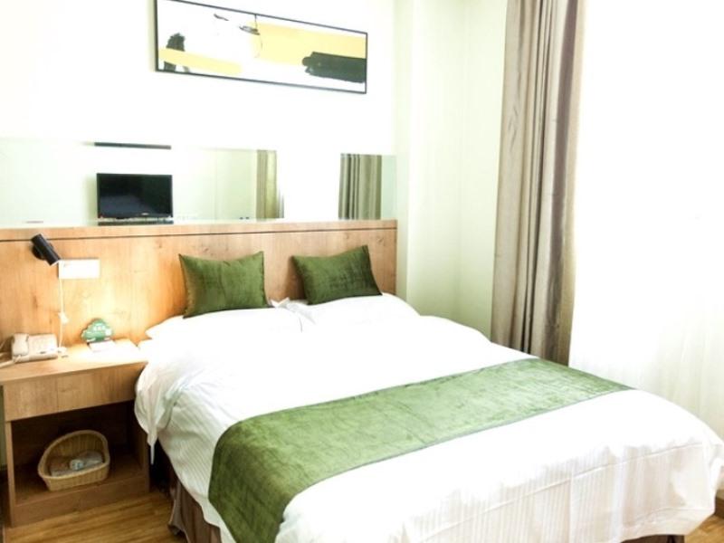 GreenTree Inn Zhenjiang Yangzhong North Gangdong Road Food Street Express Hotel 22/50