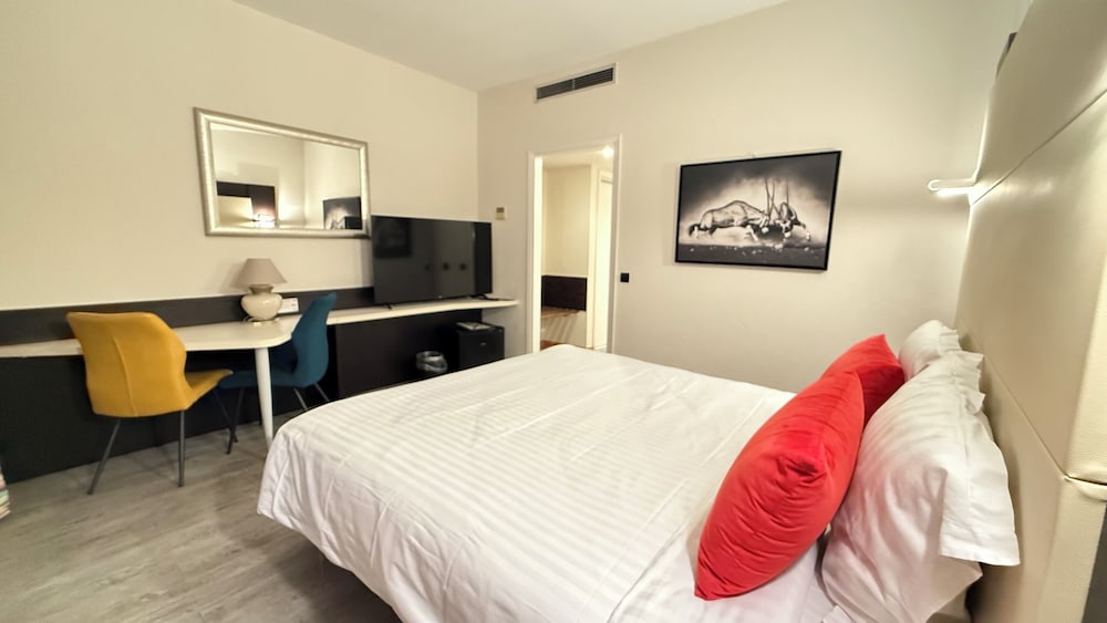 Originals, Hotel Galaxie, Nice Aeroport, CAP 3000 9/26