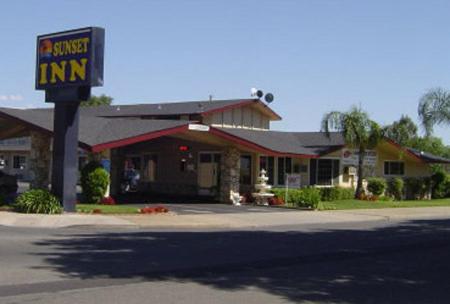 Sunset Inn Lake Oroville 2/14