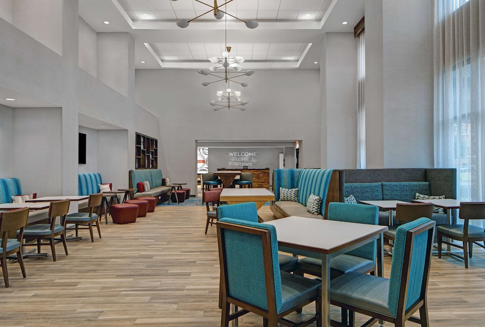 Hampton Inn Suites Farmers Branch Dallas Tx 37/54