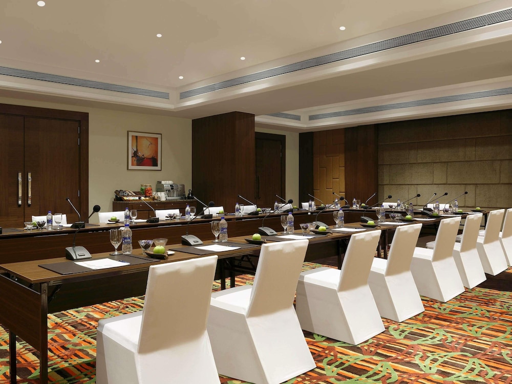 Novotel Lucknow Gomti Nagar 61/66