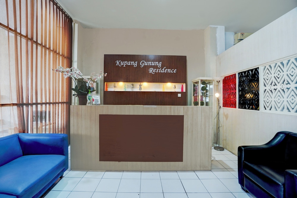 Hotel O Surabaya near Surabaya Town Square formerly Kupang Gunung Residence 12/60