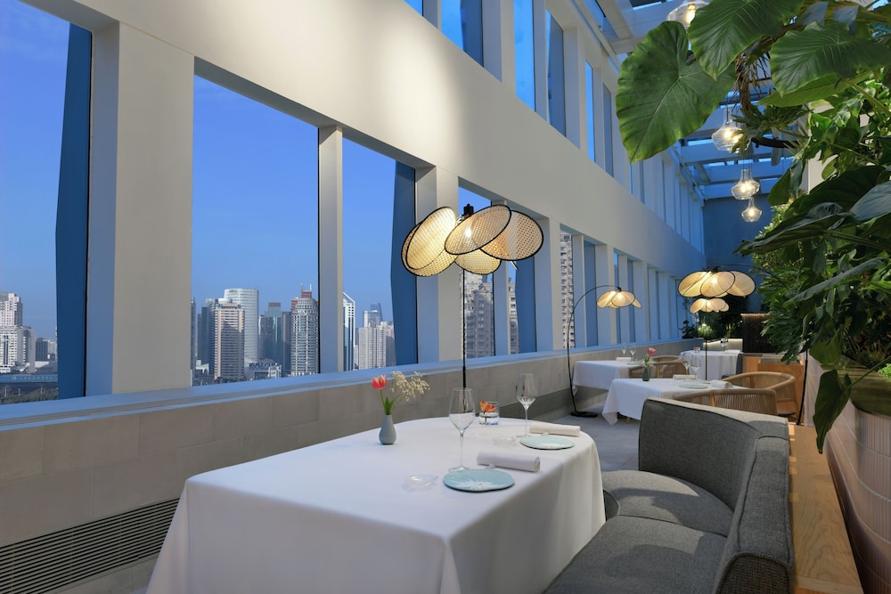 JOYA Shanghai Gubei Hotel 51/73
