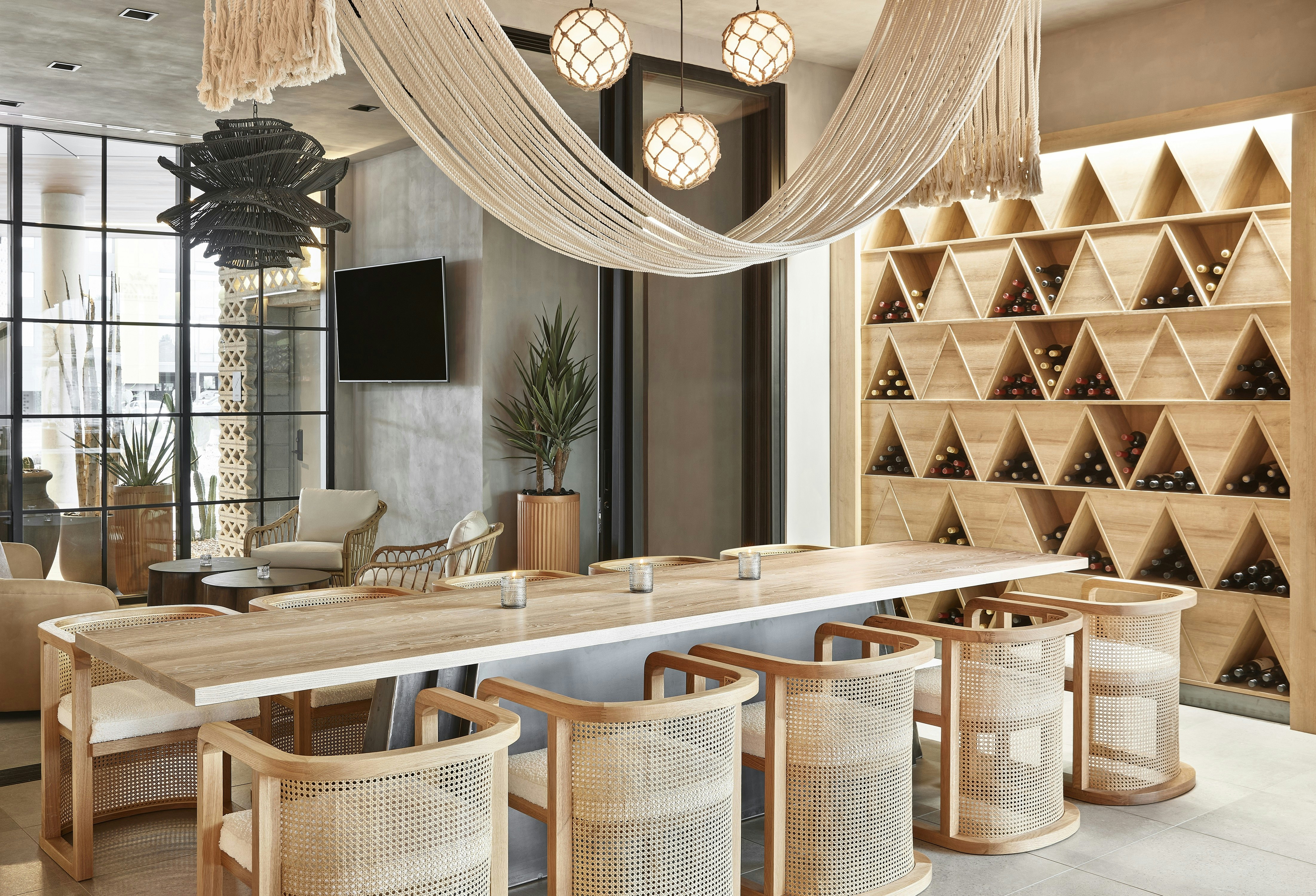 Senna House Scottsdale, Curio Collection by Hilton 25/42