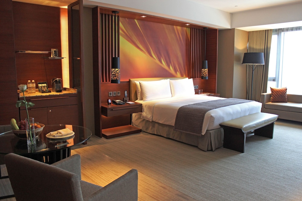 Marco Polo Ortigas Manila 19/57