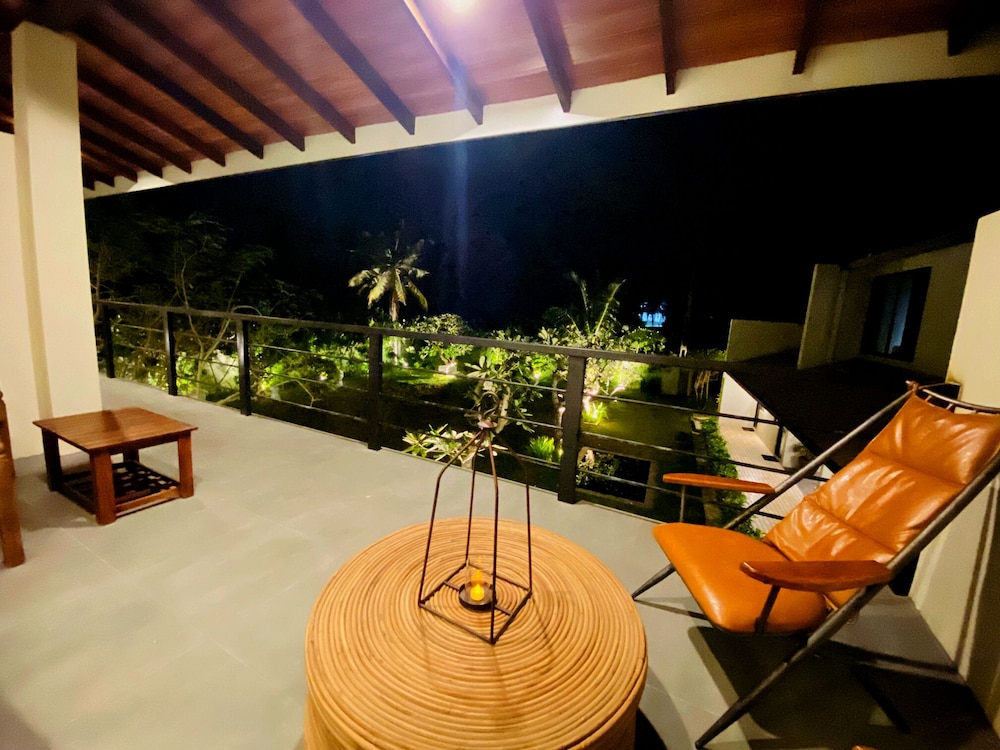 Mirissa Beach Villa 23/46